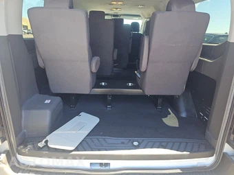 2020 Ford Transit 150 Passenger Van XLT Low Roof 130.0" WB - miniatura 15