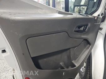 2020 Ford Transit 250 Cargo Van High Roof 148.0" WB - miniatura 9