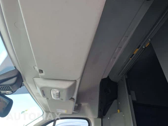 2020 Ford Transit 250 Cargo Van High Roof 148.0" WB - miniatura 11