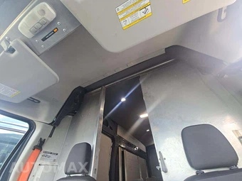 2020 Ford Transit 250 Cargo Van High Roof 148.0" WB - miniatura 11