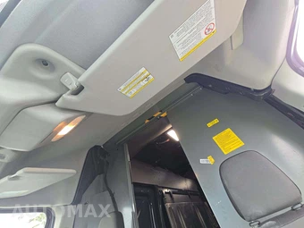 2020 Ford Transit 250 Cargo Van High Roof 148.0" WB - miniatura 11