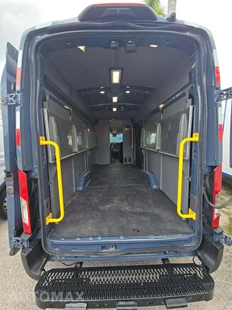 2020 Ford Transit 250 Cargo Van High Roof 148.0" WB - miniatura 14
