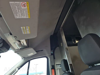 2020 Ford Transit 250 Cargo Van High Roof 148.0" WB - miniatura 18
