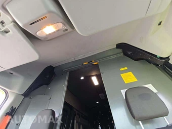 2020 Ford Transit 250 Cargo Van High Roof 148.0" WB - miniatura 11