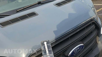 2020 Ford Transit 250 Cargo Van High Roof 148.0" WB - miniatura 53
