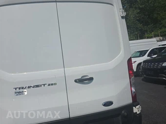 2020 Ford Transit 250 Cargo Van High Roof 148.0" WB - miniatura 21
