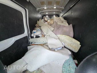 2020 Ford Transit 250 Cargo Van High Roof 148.0" WB - miniatura 13