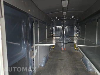 2020 Ford Transit 250 Cargo Van High Roof 148.0" WB - miniatura 13