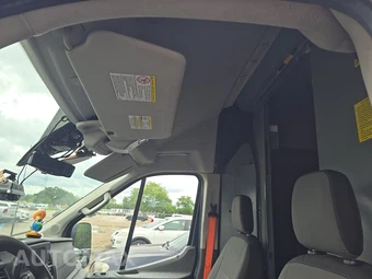 2020 Ford Transit 250 Cargo Van High Roof 148.0" WB - miniatura 17