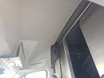 2020 Ford Transit 250 Cargo Van High Roof 148.0" WB - miniatura 16