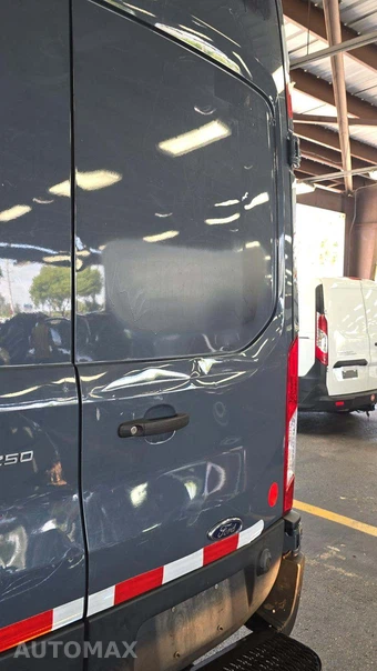 2020 Ford Transit 250 Cargo Van High Roof 148.0" WB - miniatura 28