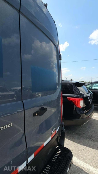 2020 Ford Transit 250 Cargo Van High Roof 148.0" WB - miniatura 21
