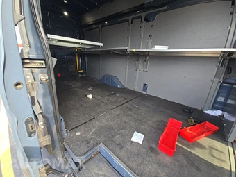 2020 Ford Transit 250 Cargo Van High Roof 148.0" WB - miniatura 13