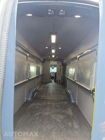 2020 Ford Transit 250 Cargo Van High Roof 148.0" WB - miniatura 14