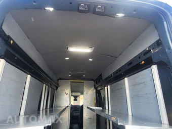2020 Ford Transit 250 Cargo Van High Roof 148.0" WB - miniatura 21