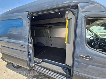 2020 Ford Transit 250 Cargo Van High Roof 148.0" WB - miniatura 12