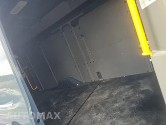 2020 Ford Transit 250 Cargo Van High Roof 148.0" WB - miniatura 13