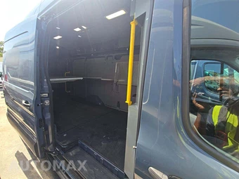 2020 Ford Transit 250 Cargo Van High Roof 148.0" WB - miniatura 16