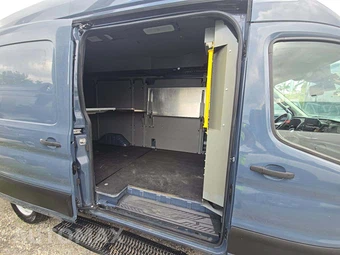 2020 Ford Transit 250 Cargo Van High Roof 148.0" WB - miniatura 16
