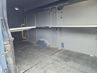 2020 Ford Transit 250 Cargo Van High Roof 148.0" WB - miniatura 13