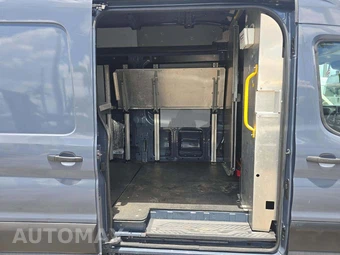 2020 Ford Transit 250 Cargo Van High Roof 148.0" WB - miniatura 16