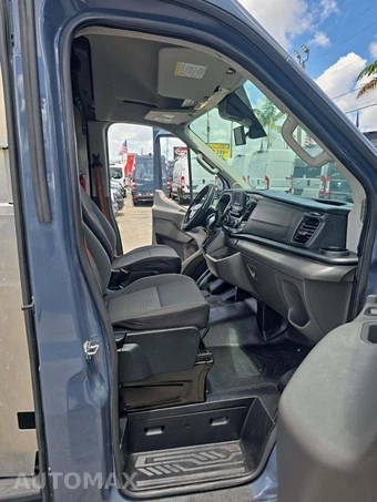 2020 Ford Transit 250 Cargo Van High Roof 148.0" WB - miniatura 18