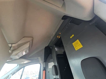 2020 Ford Transit 250 Cargo Van High Roof 148.0" WB - miniatura 18