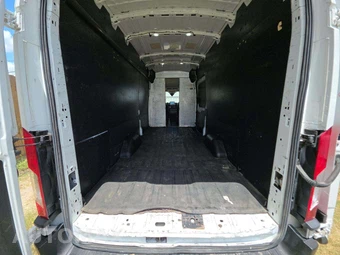 2020 Ford Transit 250 Cargo Van High Roof 148.0" WB - miniatura 12
