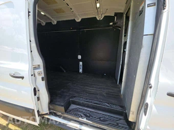 2020 Ford Transit 250 Cargo Van High Roof 148.0" WB - miniatura 14