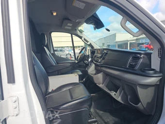2020 Ford Transit 250 Cargo Van Low Roof 130.0" WB - miniatura 8