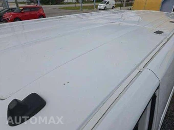 2020 Ford Transit 250 Cargo Van Low Roof 130.0" WB - miniatura 13