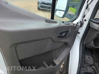 2020 Ford Transit 250 Cargo Van Low Roof 130.0" WB - miniatura 9