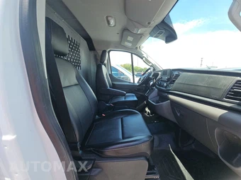 2020 Ford Transit 250 Cargo Van Low Roof 130.0" WB - miniatura 8