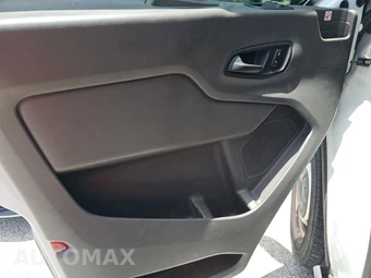 2020 Ford Transit 250 Cargo Van Low Roof 130.0" WB - miniatura 9