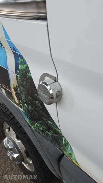 2020 Ford Transit 250 Cargo Van Low Roof 130.0" WB - miniatura 24
