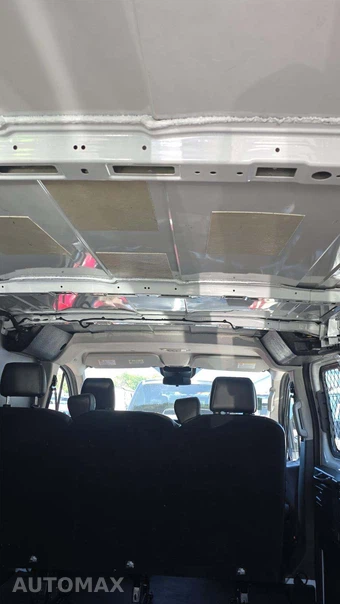 2020 Ford Transit 250 Cargo Van Low Roof 148.0" WB - miniatura 21