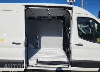 2020 Ford Transit 250 Cargo Van Medium Roof 130.0" WB - miniatura 7