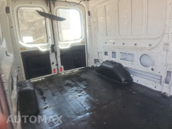 2020 Ford Transit 250 Cargo Van Medium Roof 148.0" WB - miniatura 14