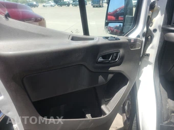 2020 Ford Transit 250 Cargo Van Medium Roof 148.0" WB - miniatura 9
