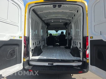 2020 Ford Transit 250 Cargo Van Medium Roof 148.0" WB - miniatura 16