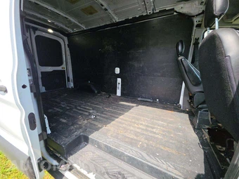 2020 Ford Transit 250 Cargo Van Medium Roof 148.0" WB - miniatura 16