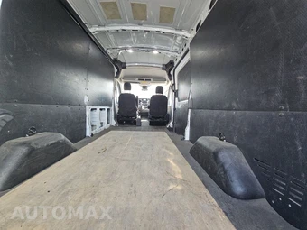 2020 Ford Transit 250 Cargo Van Medium Roof 148.0" WB - miniatura 15