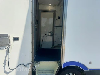 2020 Ford Transit 350 Cab Chassis - miniatura 25