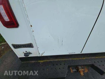 2020 Ford Transit 350 Cutaway - miniatura 3