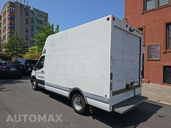 2020 Ford Transit 350 HD Cutaway 9950 GVWR DRW - miniatura 2