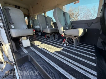 2020 Ford Transit 350 HD Passenger Van XL DRW High Roof 148.0" WB - miniatura 34