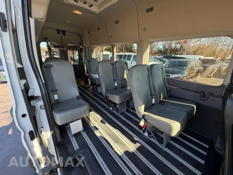2020 Ford Transit 350 HD Passenger Van XL DRW High Roof 148.0" WB - miniatura 35