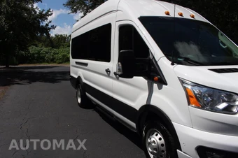 2020 Ford Transit 350 HD Passenger Van XLT DRW High Roof 148.0" WB - miniatura 11