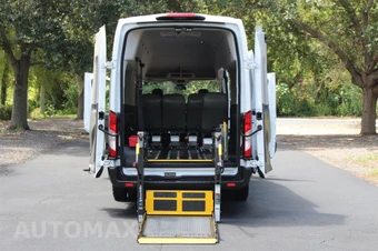 2020 Ford Transit 350 HD Passenger Van XLT DRW High Roof 148.0" WB - miniatura 20
