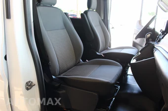 2020 Ford Transit 350 HD Passenger Van XLT DRW High Roof 148.0" WB - miniatura 26